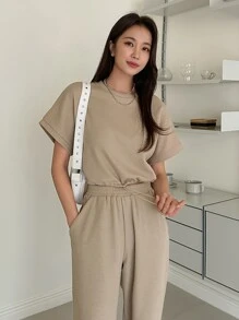 DAZY Bộ đồ thể thao nữ áo thun tay lửng Dolman trơn và quần nỉ - Màu Khaki - Xem 5