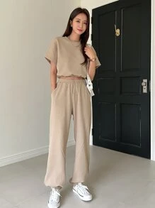 DAZY Bộ đồ thể thao nữ áo thun tay lửng Dolman trơn và quần nỉ - Màu Khaki - Xem 8