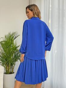 燈籠袖襯衫和百褶半身裙 - 寶藍色 - 查看 2