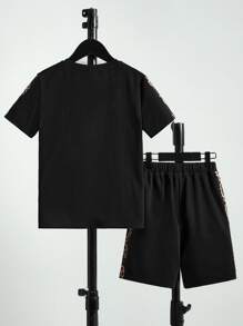 SHEIN Tween Boy Bag & Letter Graphic Tee & Drawstring Waist Shorts - Black - View 2