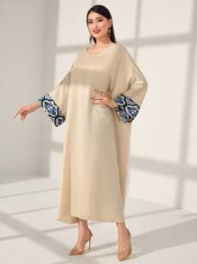 Al Najma Geo Print Batwing Sleeve Kaftan - Apricot - View 4