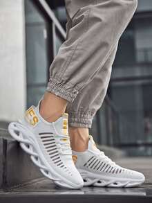 男士透氣字母圖案前繫帶運動戶外運動鞋