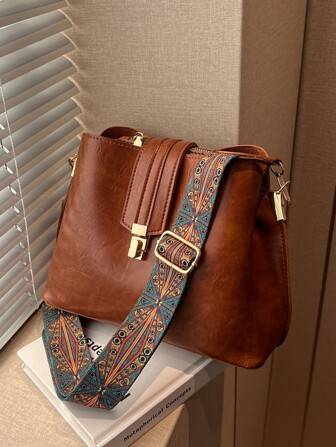 極簡風格水桶包