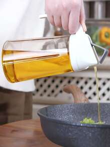 1pc Clear Oil Bottle - White - View 1