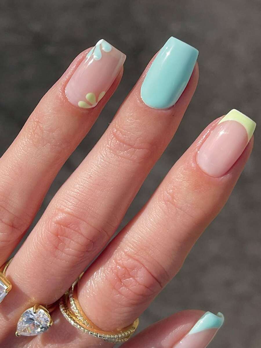 Eleva tu estilo con 24 uñas postizas con patrón floral francés azul cuadrado corto y 1 lima de uñas y 1 hoja de cinta - Multicolor - Ver 1