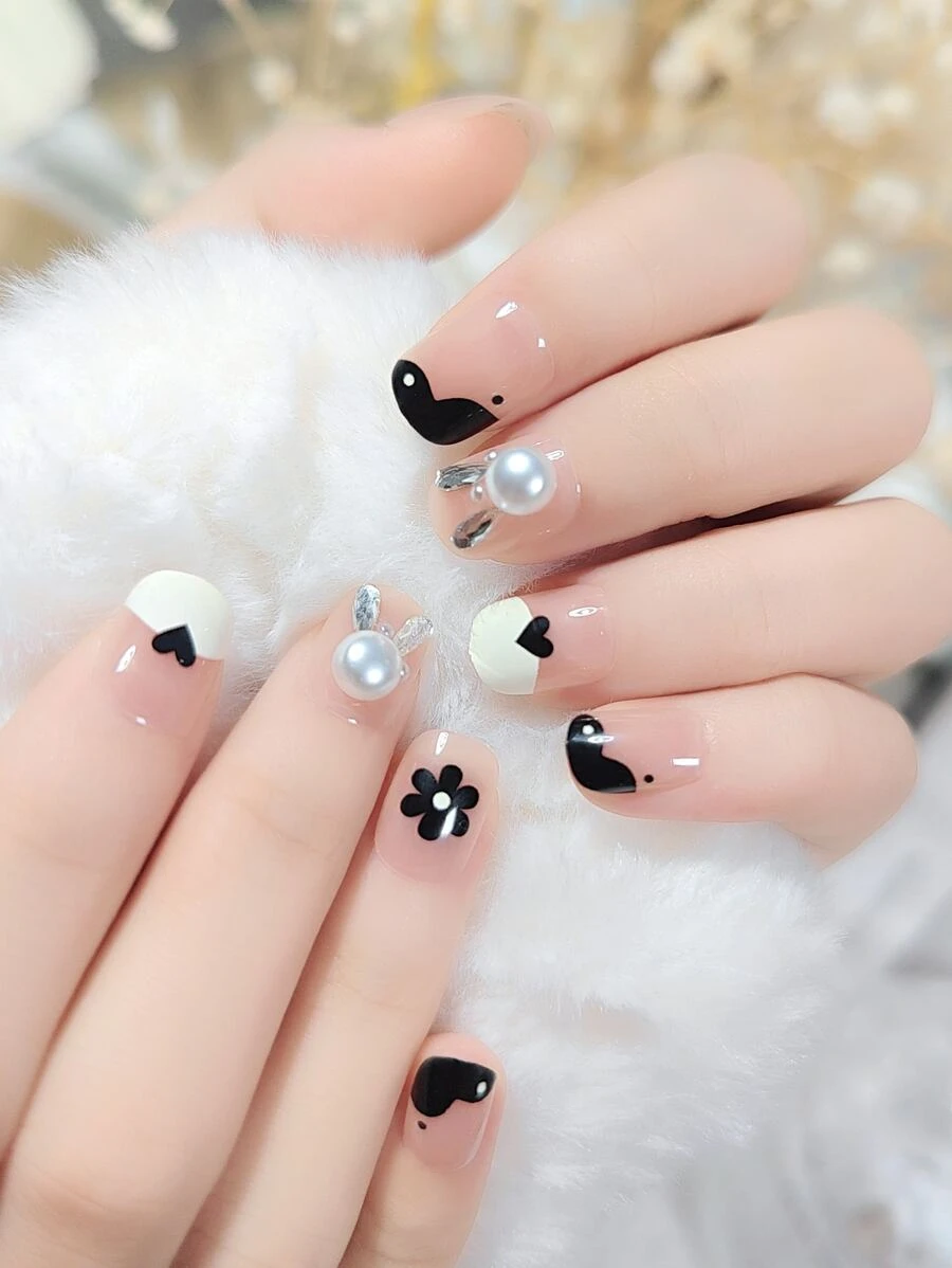 24pcs Short Square Heart Pattern Fake Nail & 1pc Nail File & 1sheet Nail Tape - Multicolor - View 1