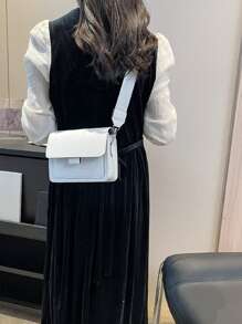 Mini Minimalist Flap Square Bag - White - View 4