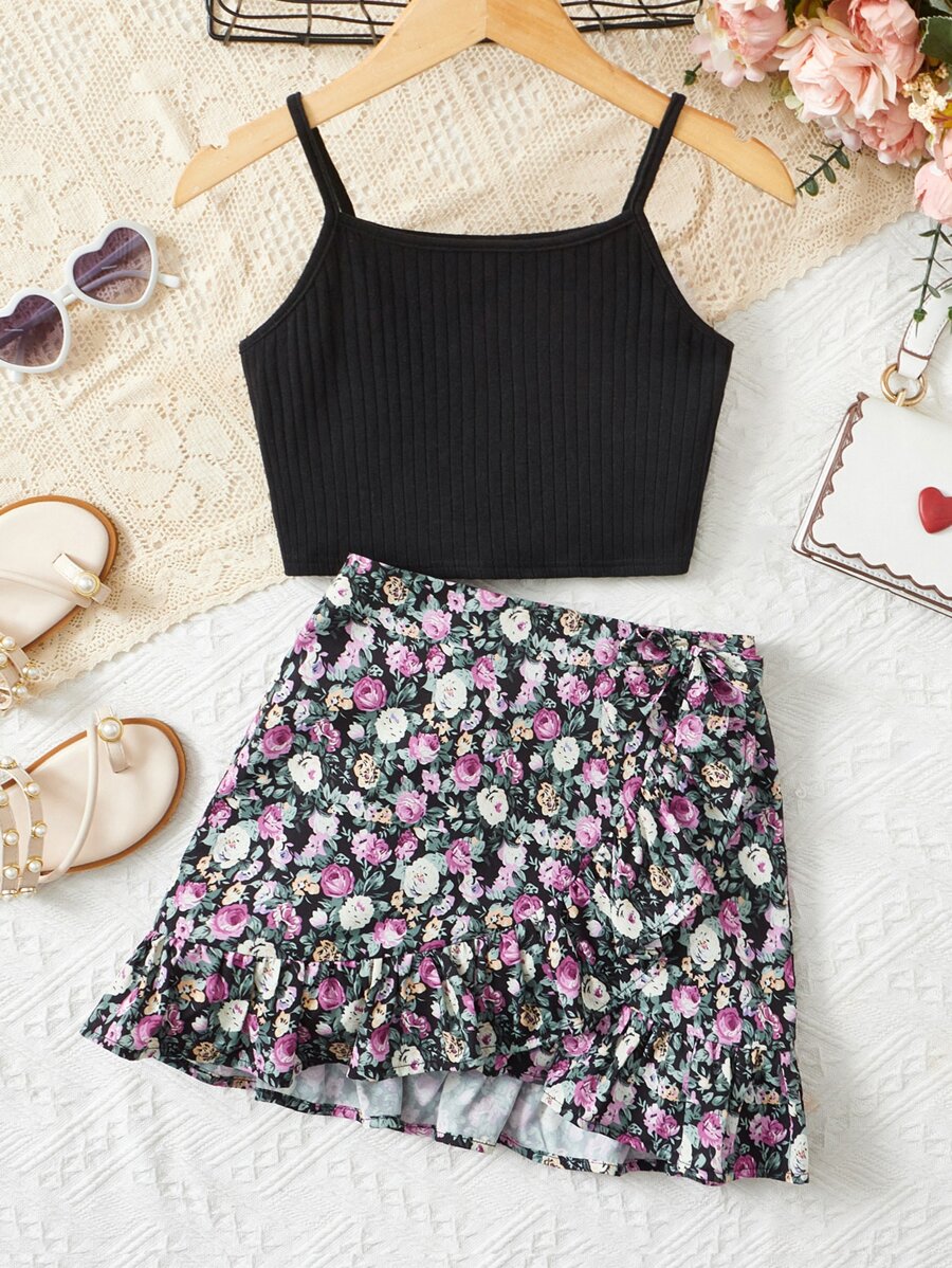 SHEIN 女孩條紋針織吊帶上衣和印花荷葉邊半身裙