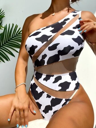 Bañador una pieza con patrón de vaca de un hombro de malla