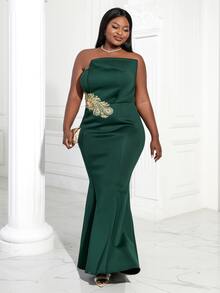 Plus Appliques Detail Tube Formal Dress - Dark Green - View 3