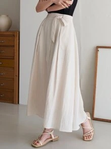 DAZY Solid Belted Plicated Detail Skirt