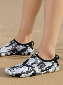Camo Print Letter Patch Decor Creek Shoes - Multicolor - View 2