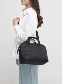 1pc Shoulder Diaper Bag For Mom, Pregnant Girl & Infants, Casual Shoulder Bag, Travel & Outdoor Use - Black - View 4