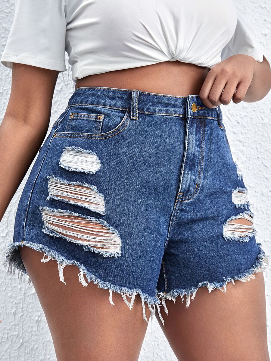 SHEIN SXY 大碼破洞毛邊緣牛仔短褲 - 中等水洗藍 - 查看 1