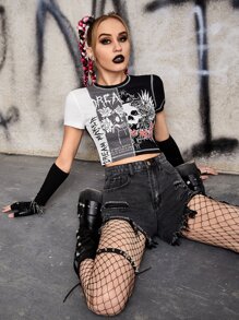 ROMWE PUNK Skull & Letter Graphic Crop Tee - Black and White - View 2