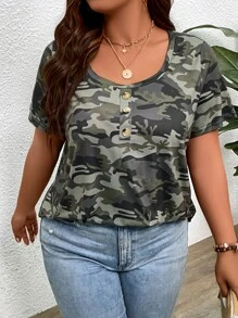 SHEIN LUNE Plus Camo Print Curved Hem Tee - Army Green - View 3