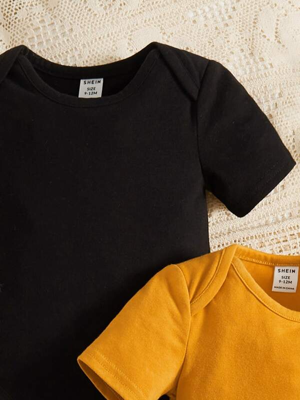 SHEIN Baby Boy 2pcs Solid Bodysuit SHEIN USA