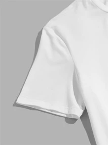 Manfinity RebelGame Men Coconut Tree & Slogan Graphic Tee & Drawstring Waist Shorts - Black and White - View 3