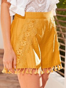 SHEIN VCAY Guipure Lace Insert Tassel Hem Shorts - Yellow - View 5