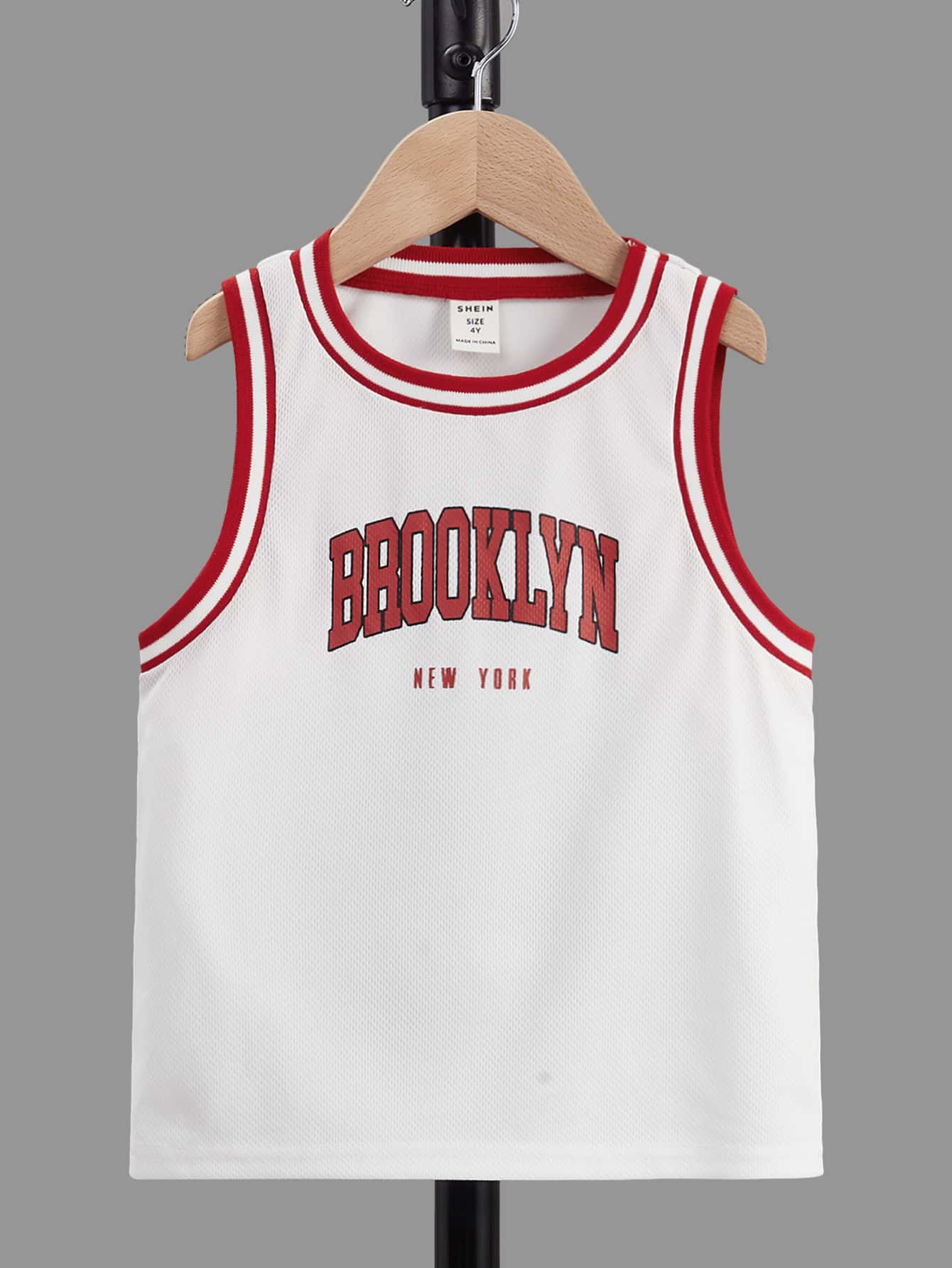 SHEIN 小男童字母圖案條紋飾邊籃球球衣 - 白色 - 查看 1