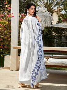 Modelyn 幾何印花前繫帶土耳其長袍 - 藍色 - 查看 2