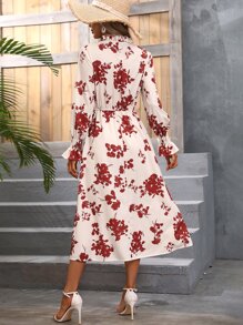 SHEIN VCAY 印花繫帶領荷葉袖連衣裙不附腰帶 - 白色 - 查看 2