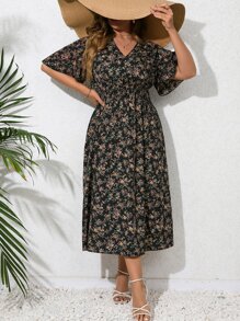 SHEIN VCAY 大碼碎花蝴蝶袖連衣裙 - 彩色 - 查看 3