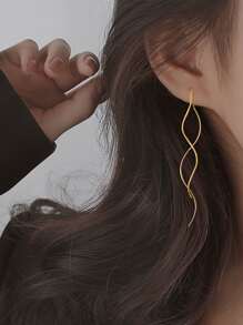 CVNANA Spiral Design Threader Earrings - Yellow Gold - View 2