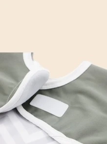 Baby Geometric Print Sleeve Bib - Grey - View 3