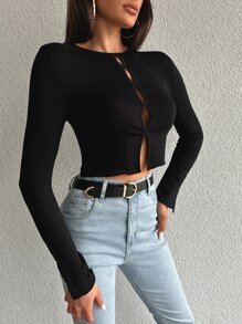 EURMUSE Cut Out Front Crop Tee - Black - View 4