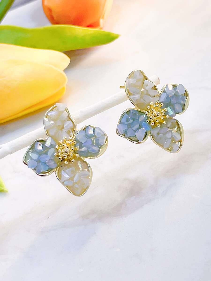 Flower Design Stud Earrings - Multicolor - View 1