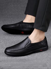 Men Metal Decor Slip On Loafers Black Casual Loafers
