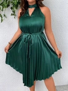 SHEIN Clasi Đầm Plus Size Bất đối xứng Cắt ra Thắt lưng Nút Xếp li màu trơn Thanh lịch - Màu xanh lá cây đậm - Xem 5