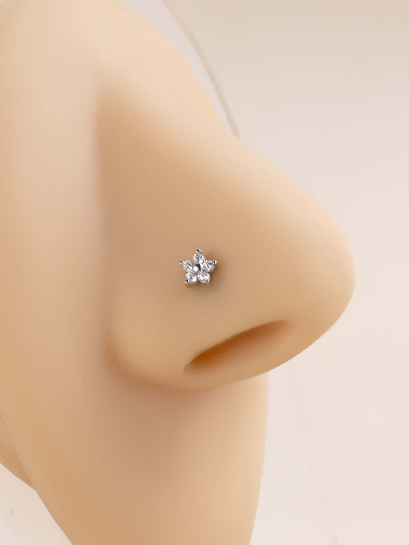 Popular Rhinestone Flower Decor Nose Stud Copper Simple & Stylish For Women & Girls Unisex Valentines,Mom,Mother,Mother's Day,Gift - Silver - View 1
