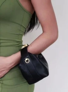 Minimalist Hobo Bag - Black - View 3