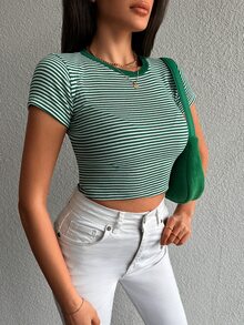RueChic 條紋印花短款T恤 - 綠色 - 查看 5