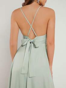SHEIN Belle 1入組素色圍裹下擺緞面吊帶裙伴娘禮服 - 薄荷綠 - 查看 7