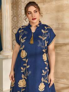 Al Najma Plus Notched Neck Floral Embroidery Dress - Blue - View 3