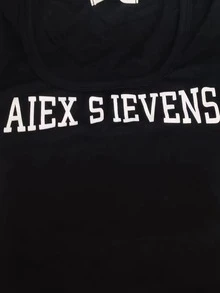 Letter Graphic Curved Hem Crop Tee - Black - View 3