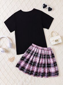 SHEIN Tween Girl Japanese Letter & Figure Graphic Tee & Plaid Skirt