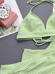 環鏈領懸垂三角形夏日沙灘比基尼套裝，搭配沙灘裙