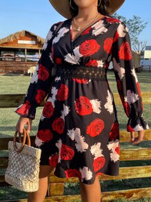 SHEIN Holidaya Plus Floral Print Guipure Lace Insert Flounce Sleeve Dress - Black - View 7