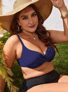 Plus Solid Twist Front Bikini Top, For Summer Beach Vacation - Navy Blue - View 3