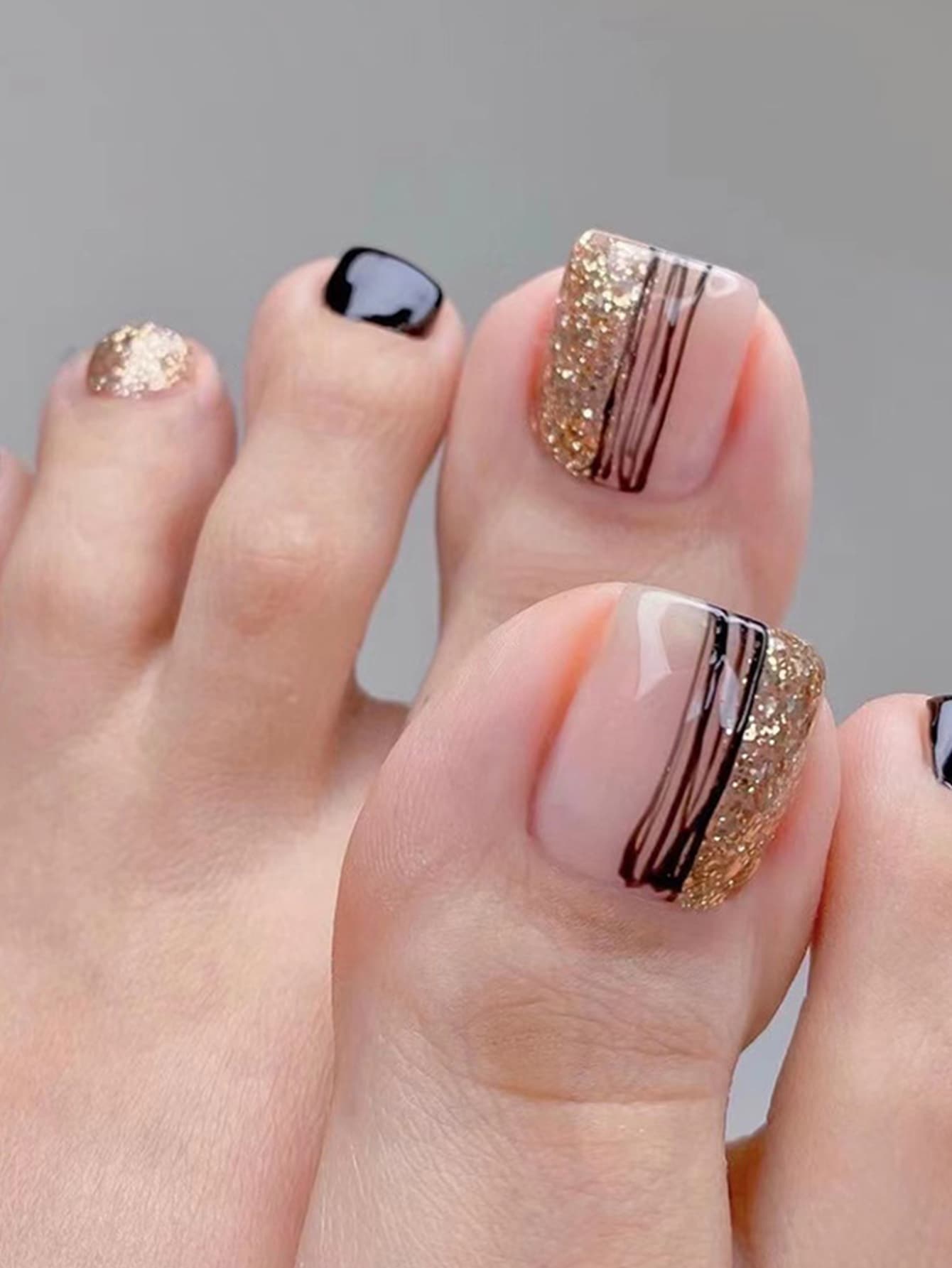 Instantly Upgrade Your Look With 24pcs Short Square Black Striped Glitter Detail Fake Toenail & 1pc Nail File & 1sheet Tape Nails - Multicolor - View 1