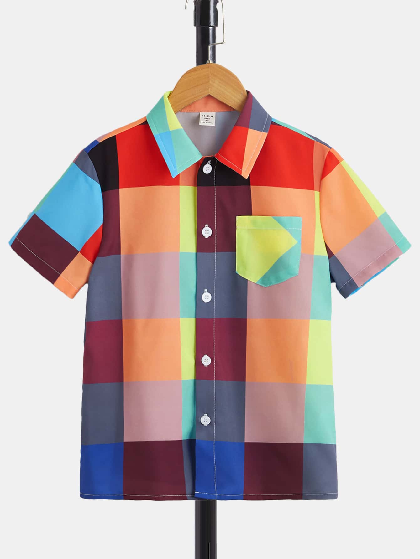 SHEIN 男孩格紋印花口袋貼布襯衫