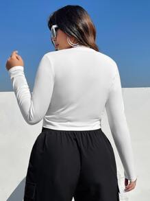 SHEIN EZwear Camiseta crop con estampado de letra - Blanco - Ver 2