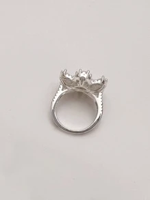 方晶鋯石花朵裝飾戒指 - 彩色 - 查看 2