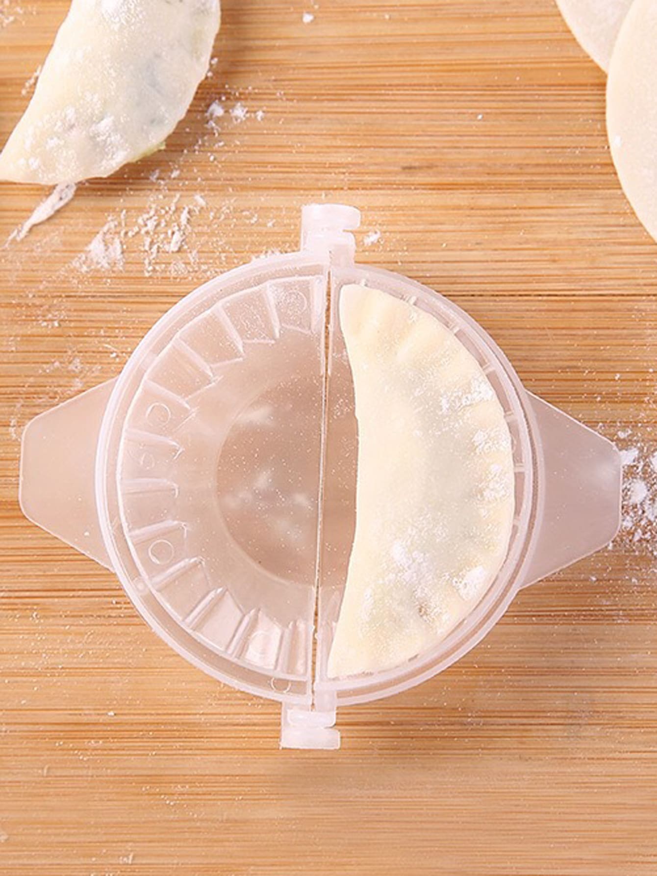 1pc Clear Dumpling Mold, Simple Clear PP Dumpling Maker Press For Kitchen - Clear - View 1