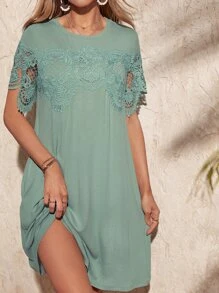 SHEIN LUNE Vestido estilo camiseta panel con encaje con bolsillo oblicuo - Verde - Ver 1