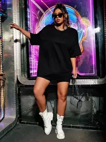 Flirla Plus Skull Print Drop Shoulder Tee For Summer - Black - View 2